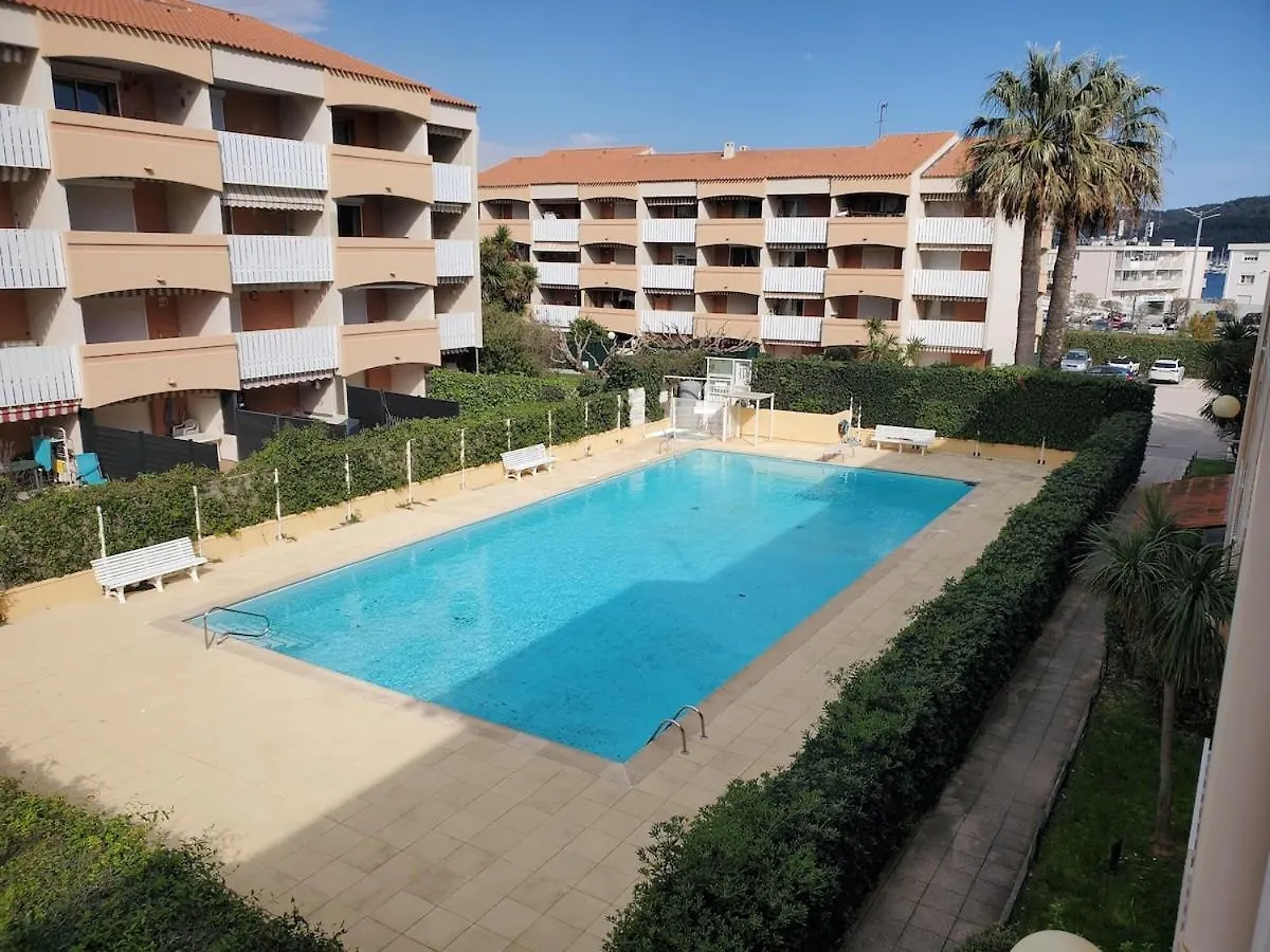 T2 Climatise Dans Residence Avec Piscine, Tout A Pied La Seyne-sur-Mer